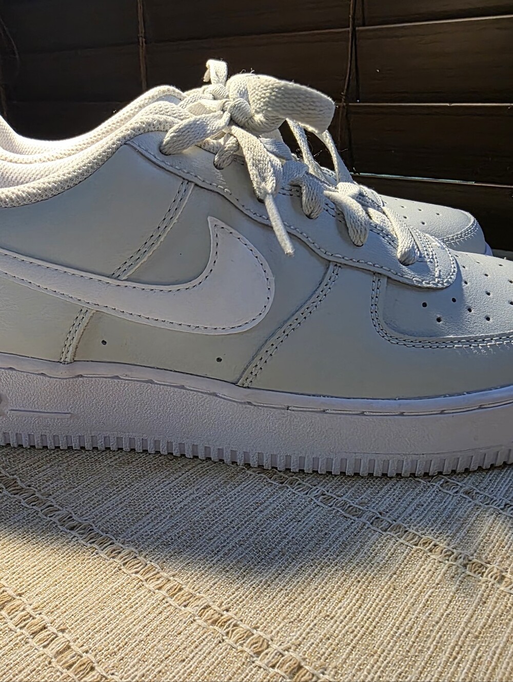 Nike White Low-Top Sneaker with Black Heel Tab - Picture 3 of 5